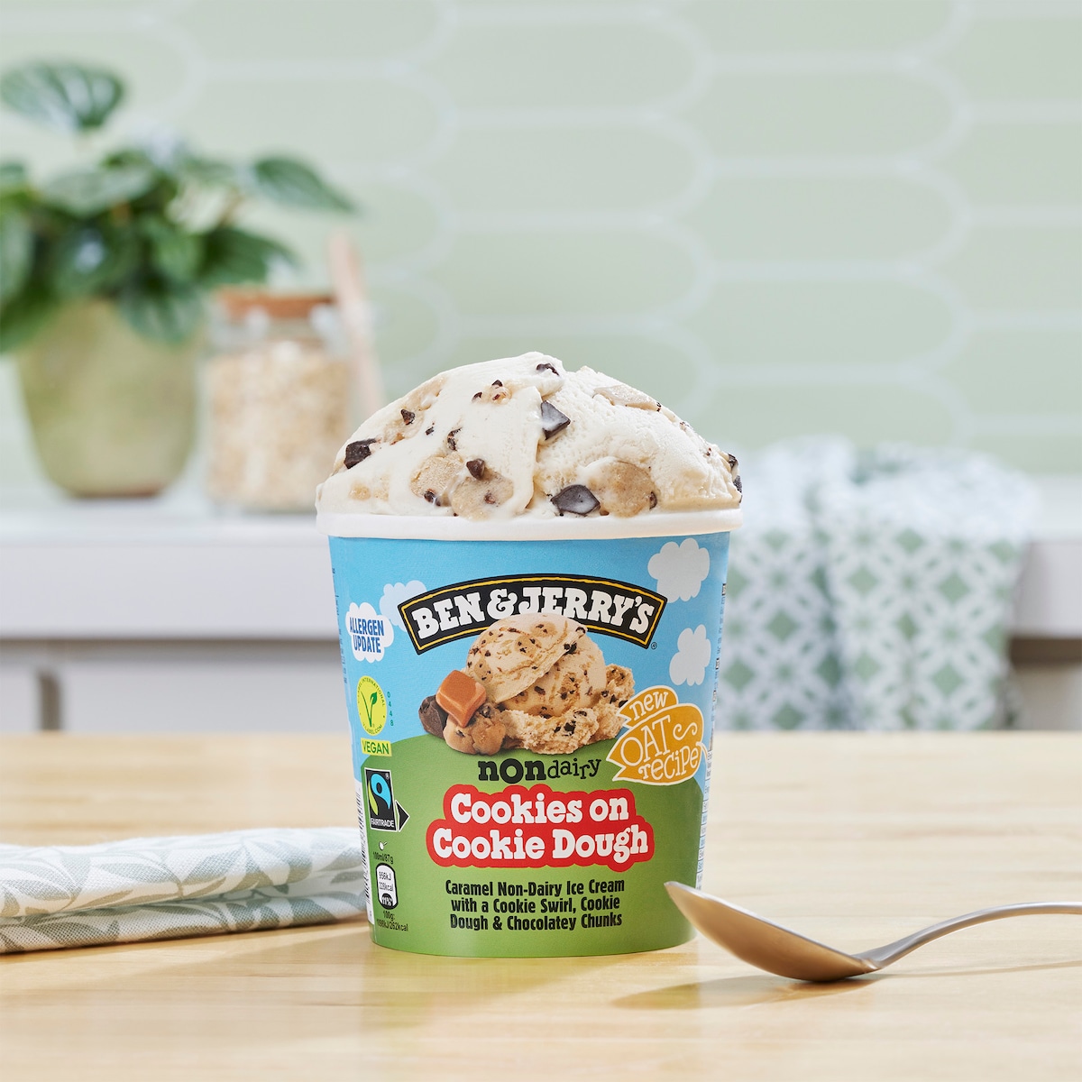 Cookies on Cookie Dough Non-Dairy Oat - Pint 4 / 4